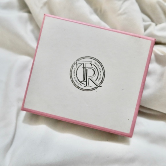 COPY - THINGS REMEMBERED - Engraved Business Card Holder for MOM! - Picture 4 of 5